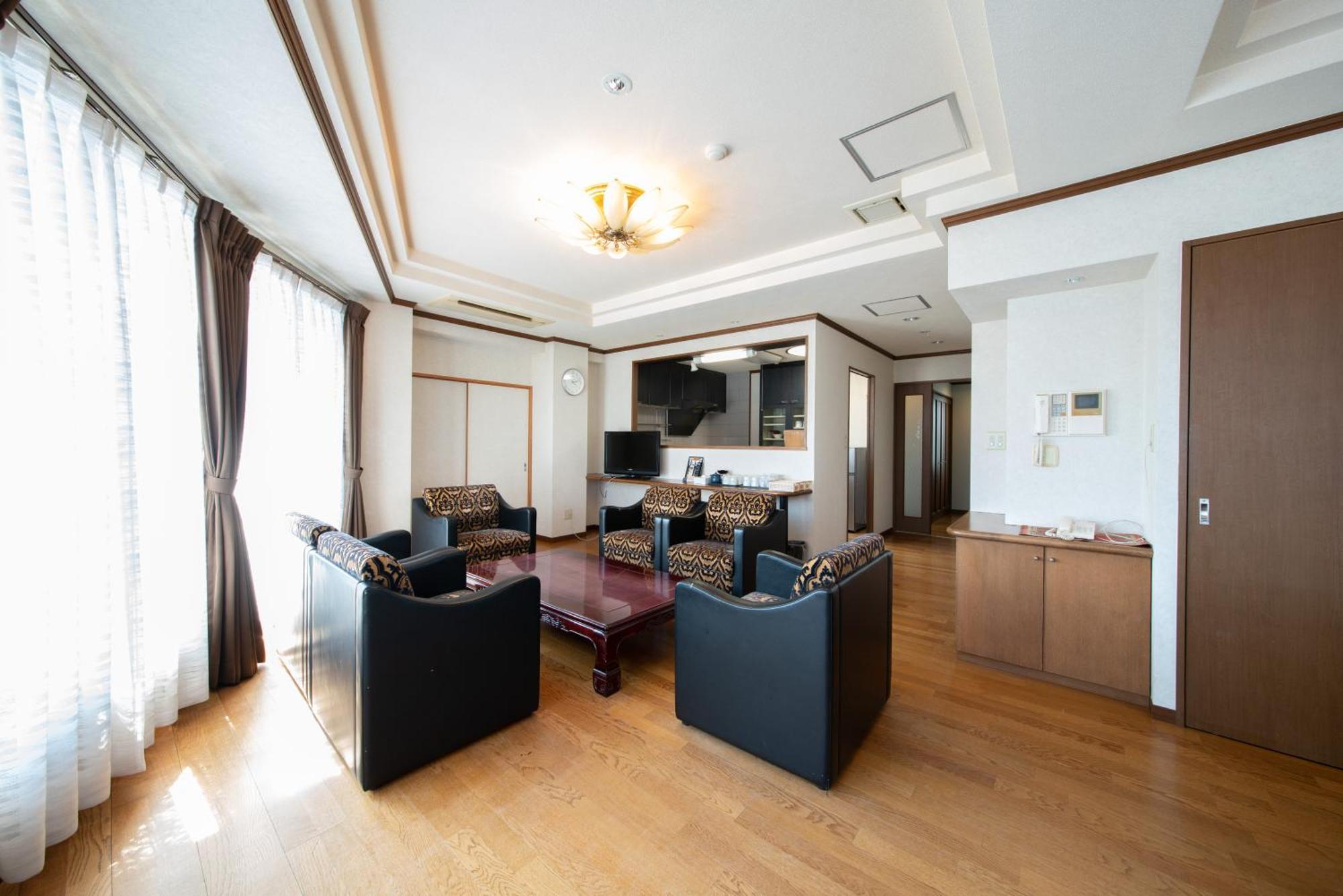 Asuka Hotel Карацу Экстерьер фото